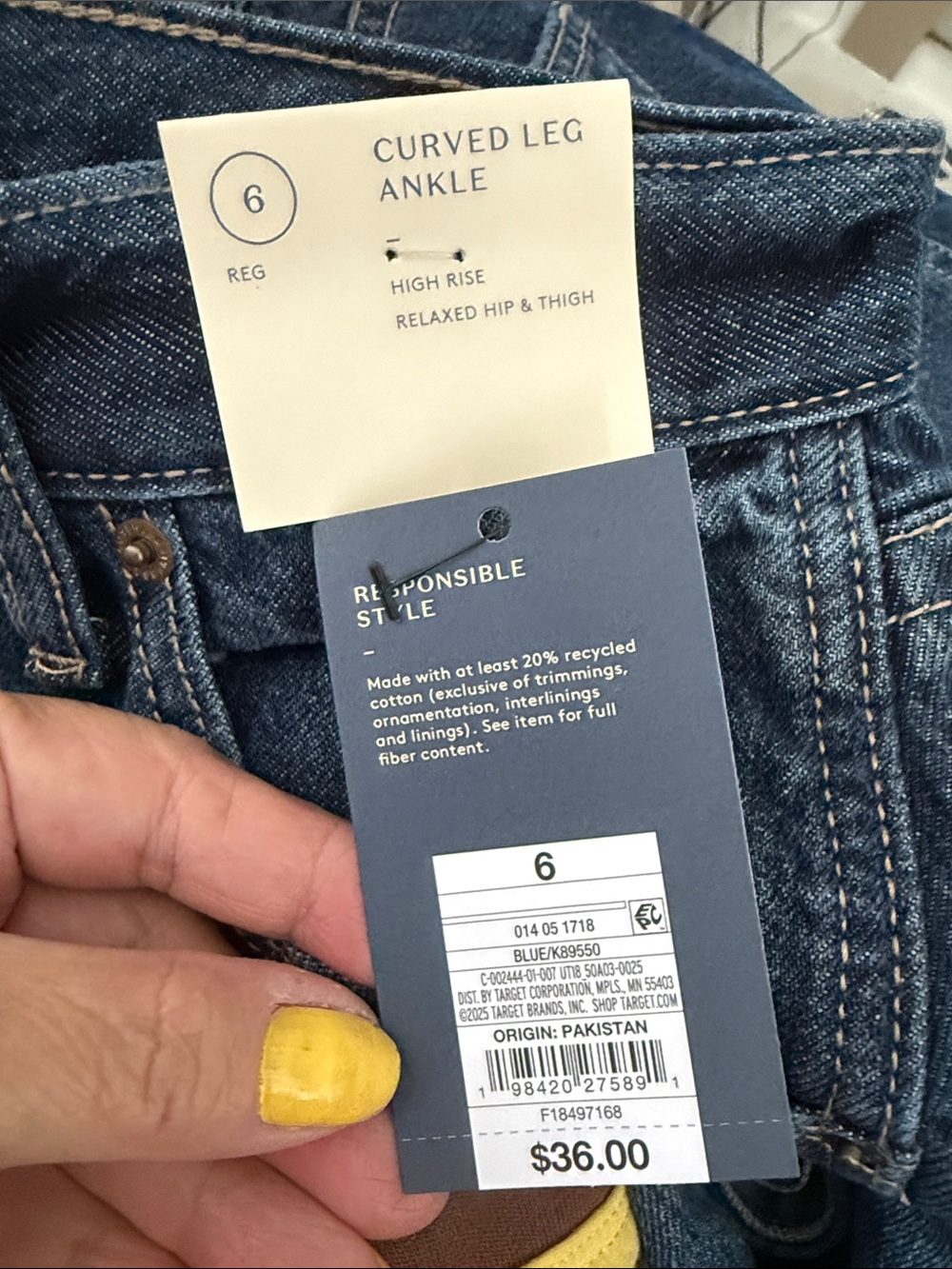 Universal Thread Dark Blue Curved Leg Ankle Jeans